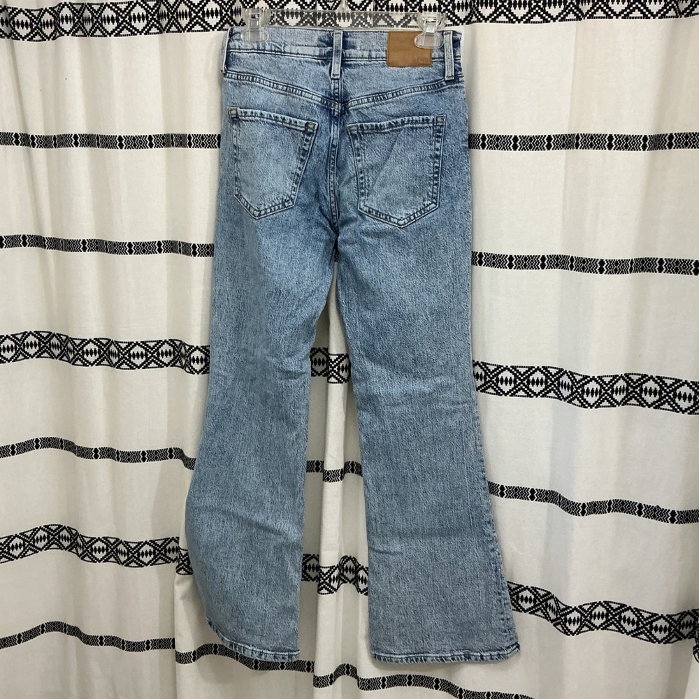 Aeropostale Women's Size 2S High Rise Flare Jeans Distressed Light Wash - Picture 4 of 7